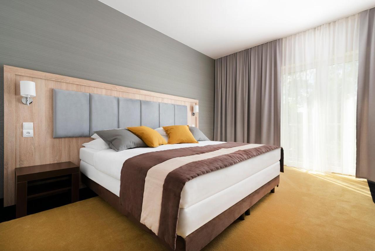 Hotel & Spa Polesie Białka Екстериор снимка