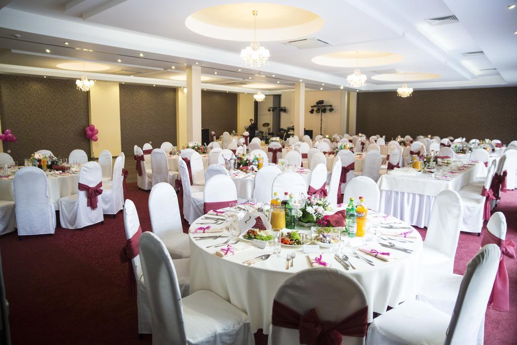 Hotel & Spa Polesie Białka Екстериор снимка